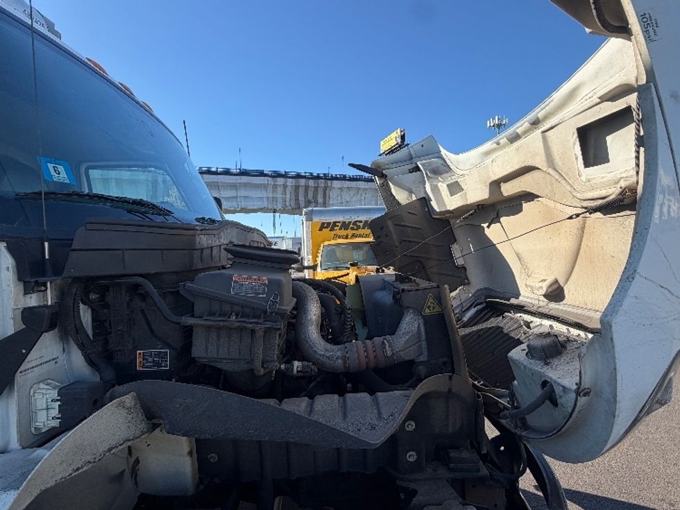Medium Duty Box Truck-Light and Medium Duty Trucks-International-2022-MV607-Kearny-NJ-123,872\n\t\tmiles-$ 76,000 - Image 23