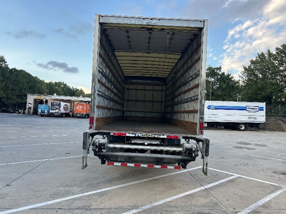 Medium Duty Box Truck-Light and Medium Duty Trucks-International-2022-MV607-Kennesaw-GA-154,517\n\t\tmiles-$ 69,000 - Image 8