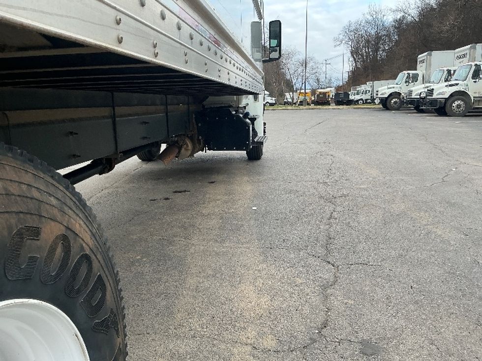 Medium Duty Box Truck-Light and Medium Duty Trucks-International-2022-MV607-Knoxville-TN-63,260\n\t\tmiles-$ 83,750 - Image 14