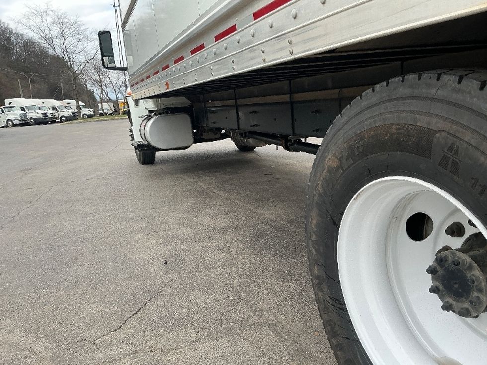 Medium Duty Box Truck-Light and Medium Duty Trucks-International-2022-MV607-Knoxville-TN-63,260\n\t\tmiles-$ 83,750 - Image 5
