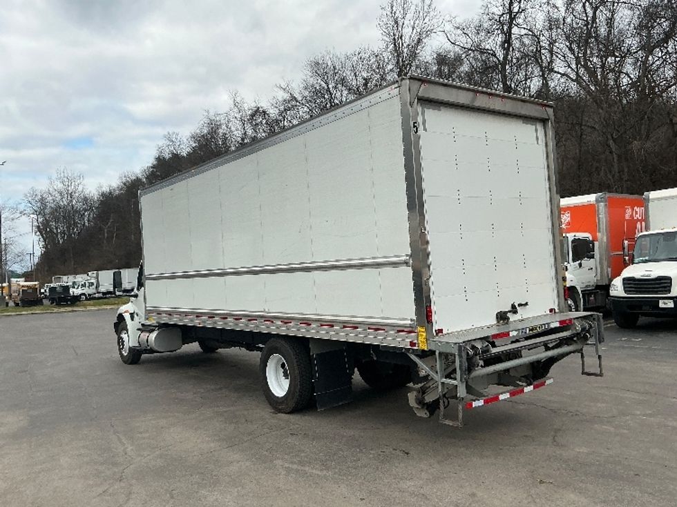 Medium Duty Box Truck-Light and Medium Duty Trucks-International-2022-MV607-Knoxville-TN-63,260\n\t\tmiles-$ 83,750 - Image 6