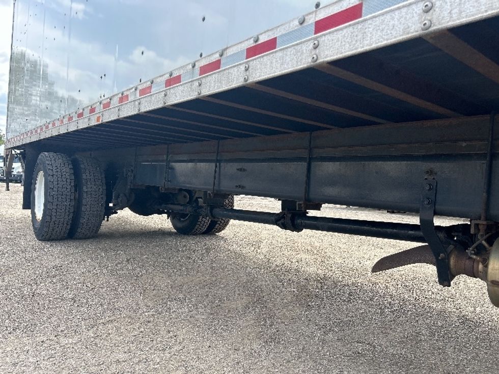 Medium Duty Box Truck-Light and Medium Duty Trucks-International-2022-MV607-La Porte-IN-183,057\n\t\tmiles-$ 45,000 - Image 14