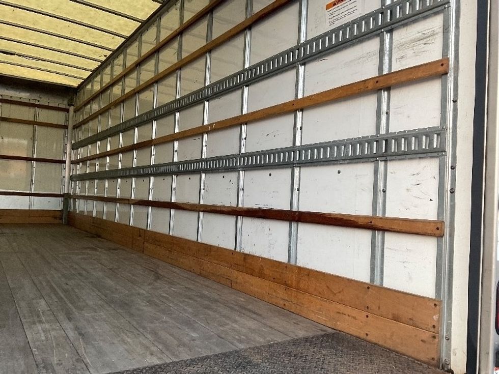 Medium Duty Box Truck-Light and Medium Duty Trucks-International-2022-MV607-Lafayette-LA-288,698\n\t\tmiles-$ 36,750 - Image 12