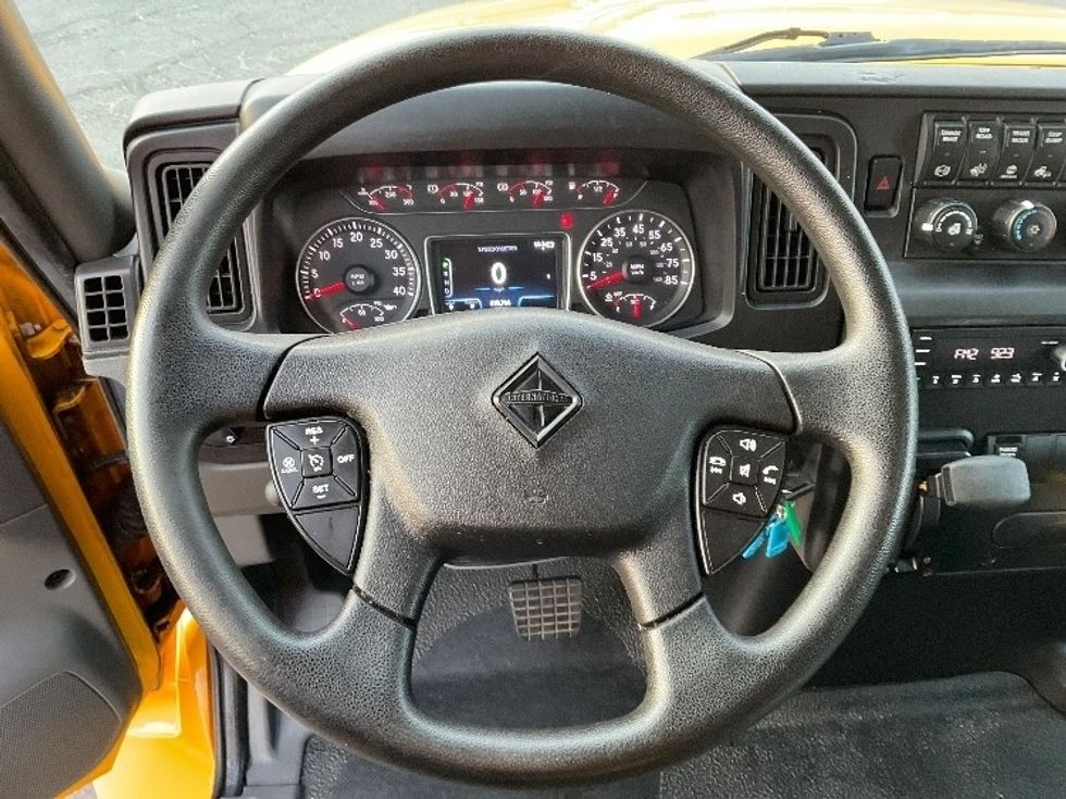 Medium Duty Box Truck-Light and Medium Duty Trucks-International-2022-MV607-Lafayette-LA-288,698\n\t\tmiles-$ 36,750 - Image 18