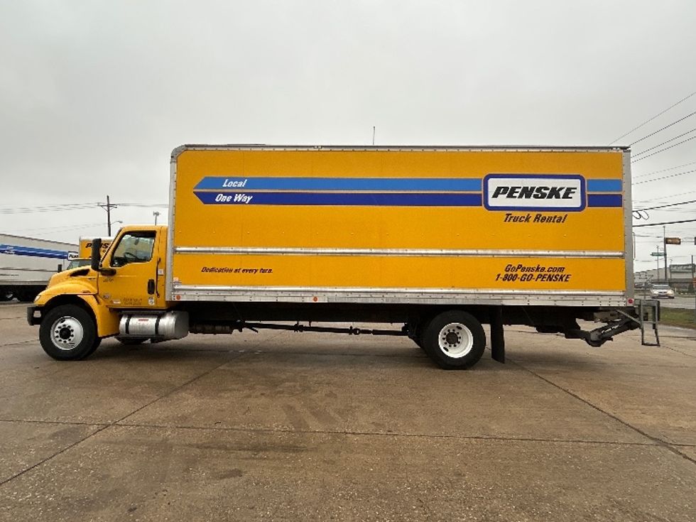 Medium Duty Box Truck-Light and Medium Duty Trucks-International-2022-MV607-Lafayette-LA-288,698\n\t\tmiles-$ 36,750 - Image 4