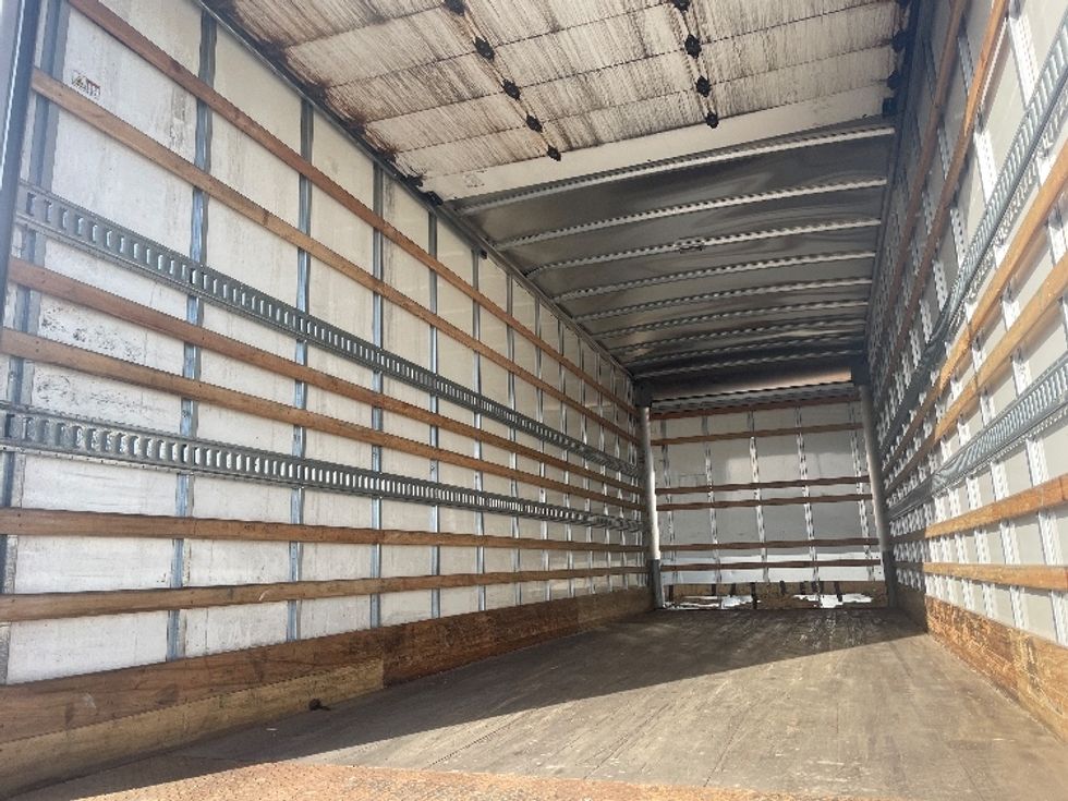 Medium Duty Box Truck-Light and Medium Duty Trucks-International-2022-MV607-Lansing-MI-110,680\n\t\tmiles-$ 62,250 - Image 10