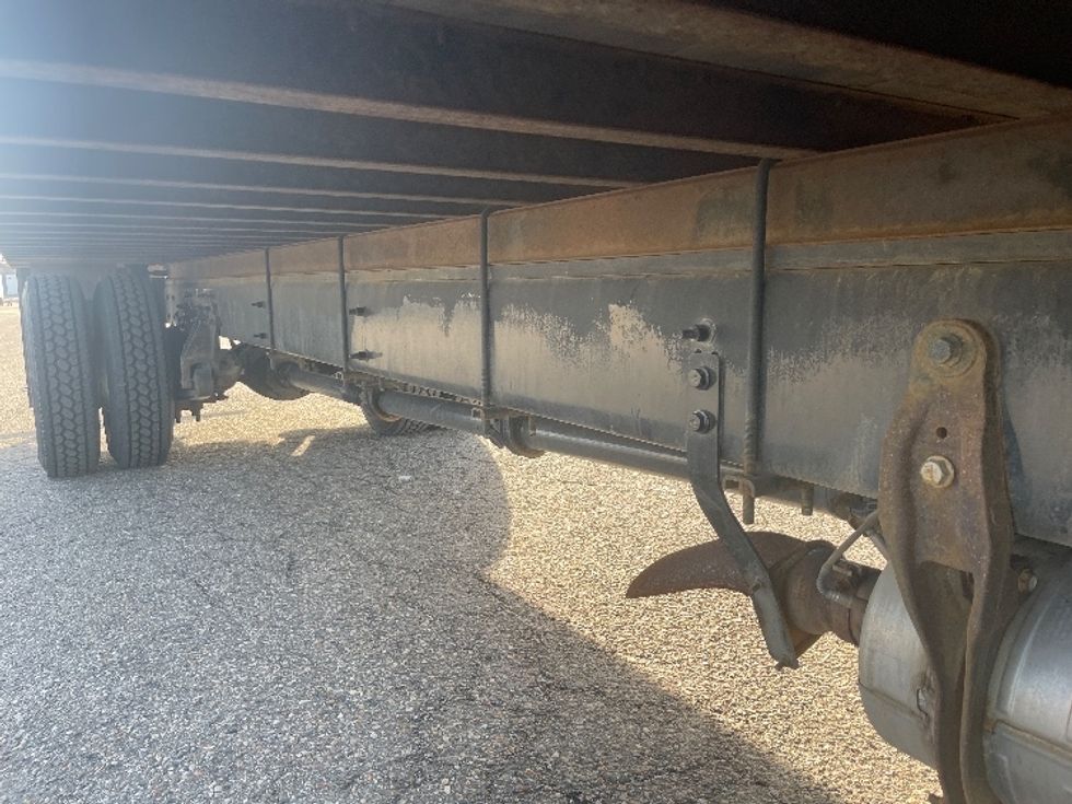 Medium Duty Box Truck-Light and Medium Duty Trucks-International-2022-MV607-Lansing-MI-110,680\n\t\tmiles-$ 62,250 - Image 13