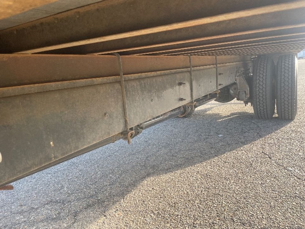 Medium Duty Box Truck-Light and Medium Duty Trucks-International-2022-MV607-Lansing-MI-110,680\n\t\tmiles-$ 62,250 - Image 5