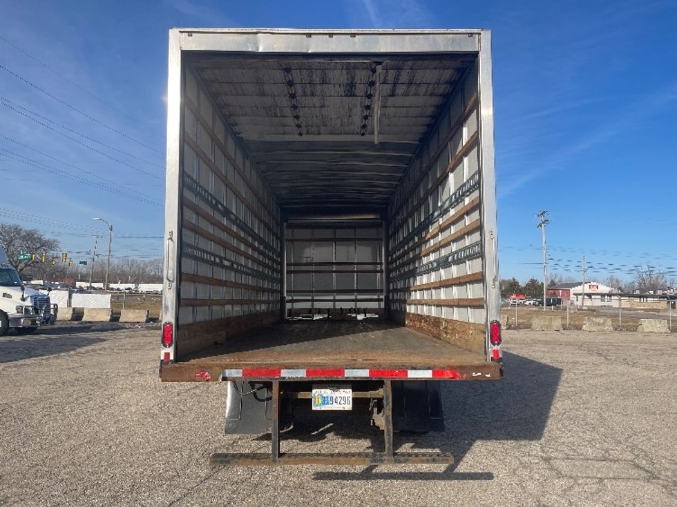 Medium Duty Box Truck-Light and Medium Duty Trucks-International-2022-MV607-Lansing-MI-110,680\n\t\tmiles-$ 62,250 - Image 8