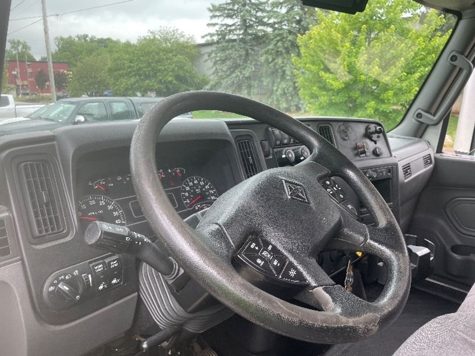 Medium Duty Box Truck-Light and Medium Duty Trucks-International-2022-MV607-Lansing-MI-251,244\n\t\tmiles-$ 46,500 - Image 17