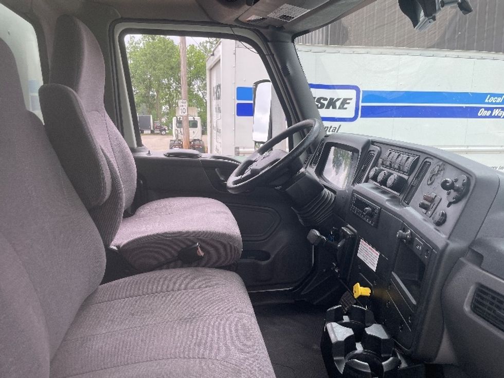 Medium Duty Box Truck-Light and Medium Duty Trucks-International-2022-MV607-Lansing-MI-251,244\n\t\tmiles-$ 46,500 - Image 22