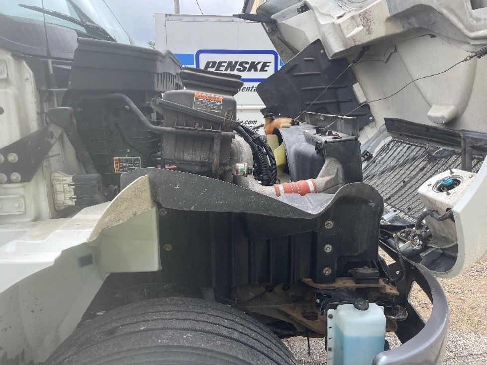Medium Duty Box Truck-Light and Medium Duty Trucks-International-2022-MV607-Lansing-MI-251,244\n\t\tmiles-$ 46,500 - Image 23