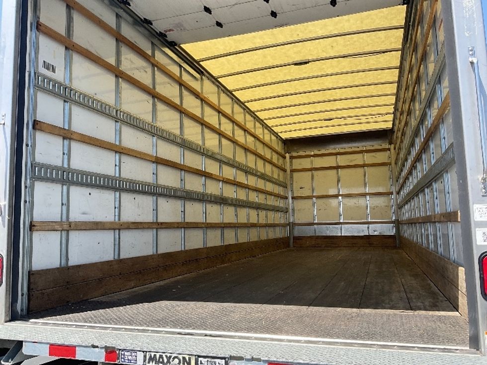Medium Duty Box Truck-Light and Medium Duty Trucks-International-2022-MV607-Las Vegas-NV-190,237\n\t\tmiles-$ 56,000 - Image 11