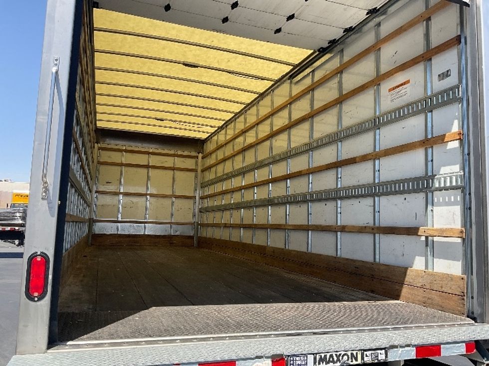 Medium Duty Box Truck-Light and Medium Duty Trucks-International-2022-MV607-Las Vegas-NV-190,237\n\t\tmiles-$ 56,000 - Image 12