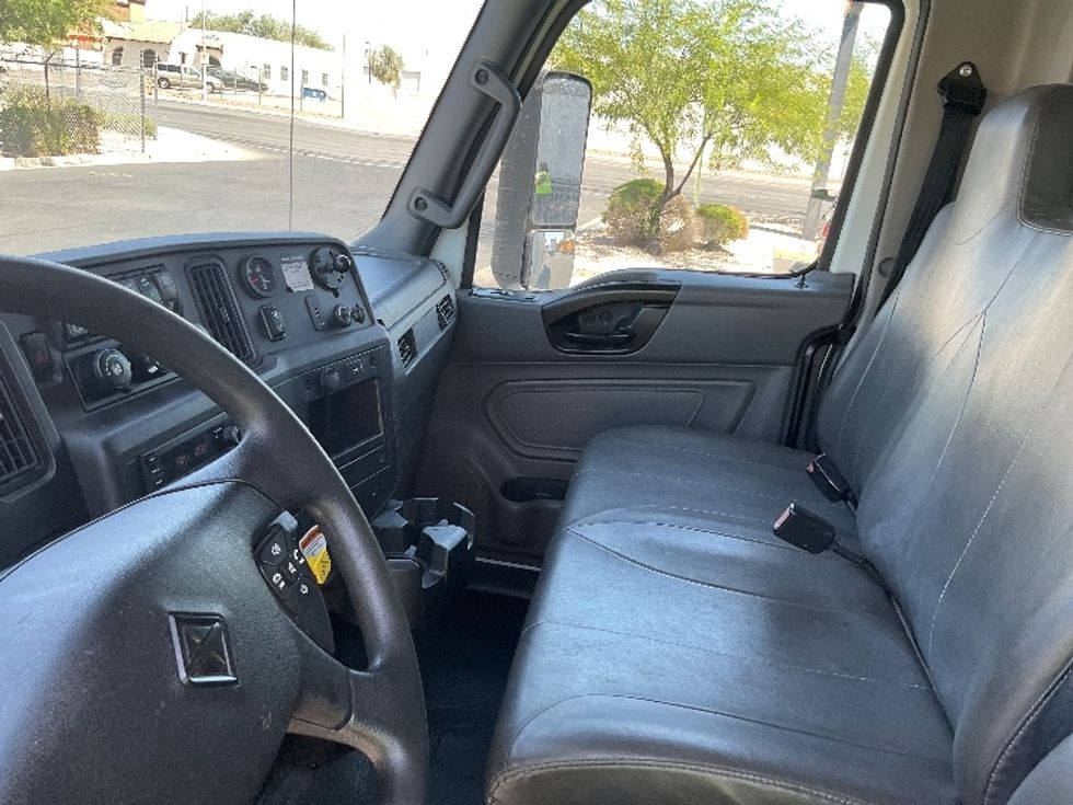 Medium Duty Box Truck-Light and Medium Duty Trucks-International-2022-MV607-Las Vegas-NV-190,237\n\t\tmiles-$ 56,000 - Image 19
