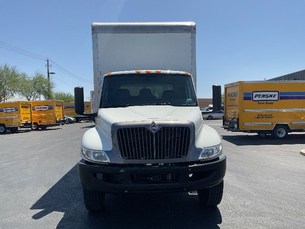Medium Duty Box Truck-Light and Medium Duty Trucks-International-2022-MV607-Las Vegas-NV-190,237\n\t\tmiles-$ 56,000 - Image 2