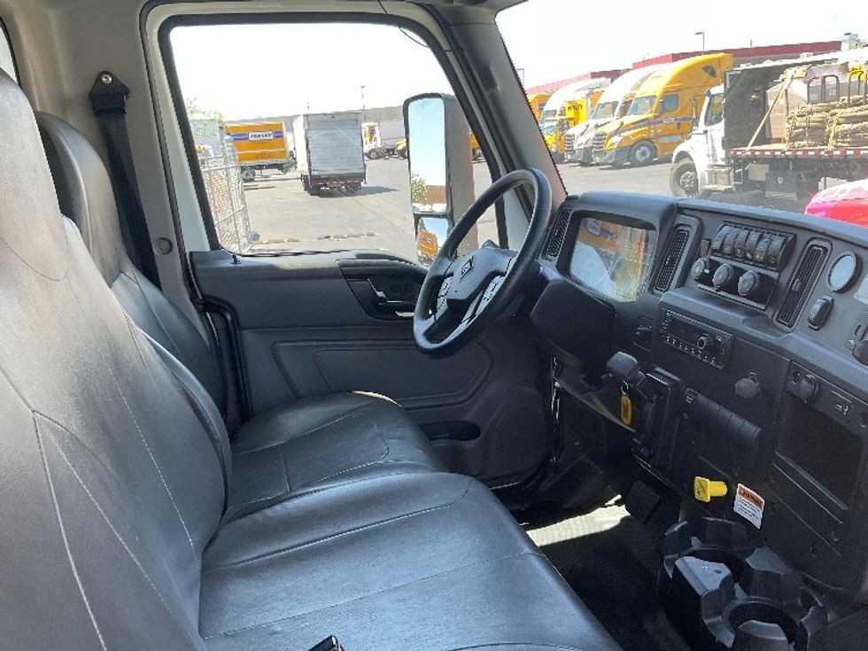 Medium Duty Box Truck-Light and Medium Duty Trucks-International-2022-MV607-Las Vegas-NV-190,237\n\t\tmiles-$ 56,000 - Image 22