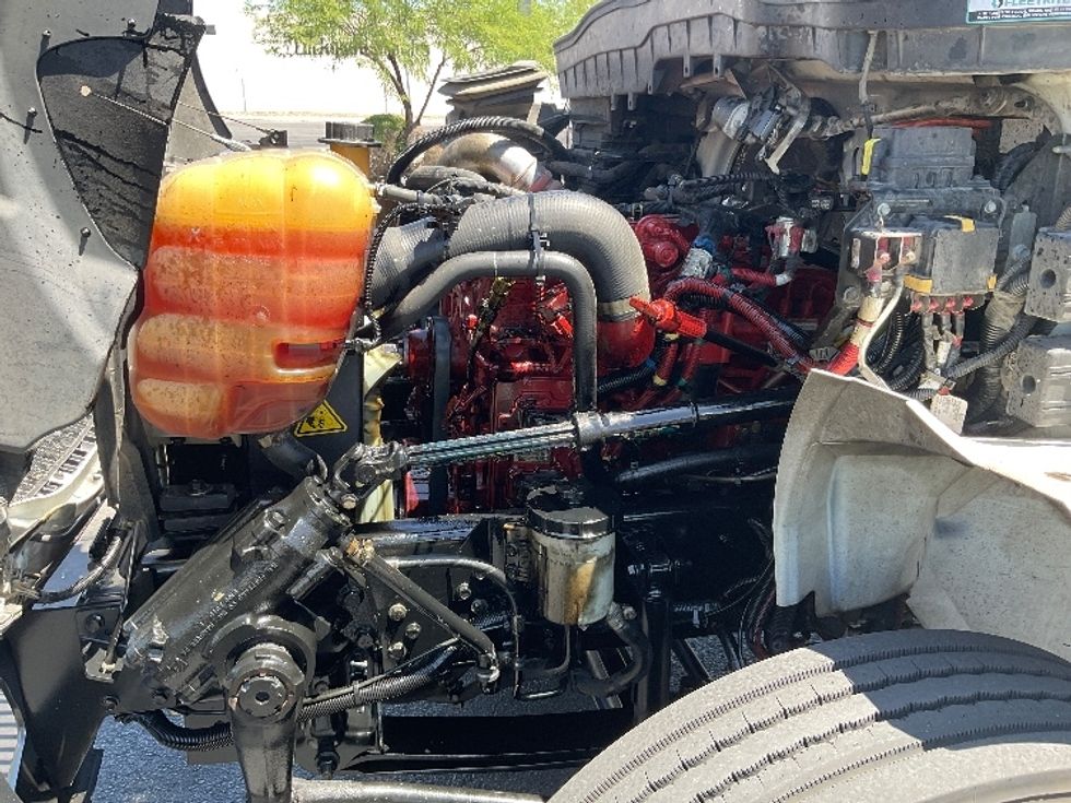 Medium Duty Box Truck-Light and Medium Duty Trucks-International-2022-MV607-Las Vegas-NV-190,237\n\t\tmiles-$ 56,000 - Image 24