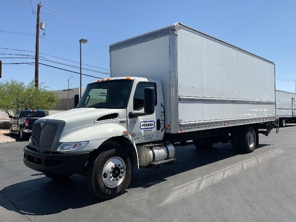 Medium Duty Box Truck-Light and Medium Duty Trucks-International-2022-MV607-Las Vegas-NV-190,237\n\t\tmiles-$ 56,000 - Image 3