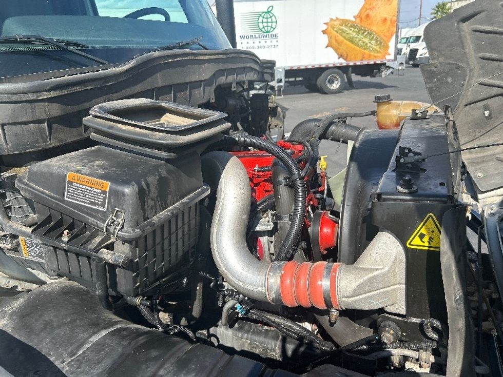 Medium Duty Box Truck-Light and Medium Duty Trucks-International-2022-MV607-Las Vegas-NV-197,699\n\t\tmiles-$ 54,500 - Image 23