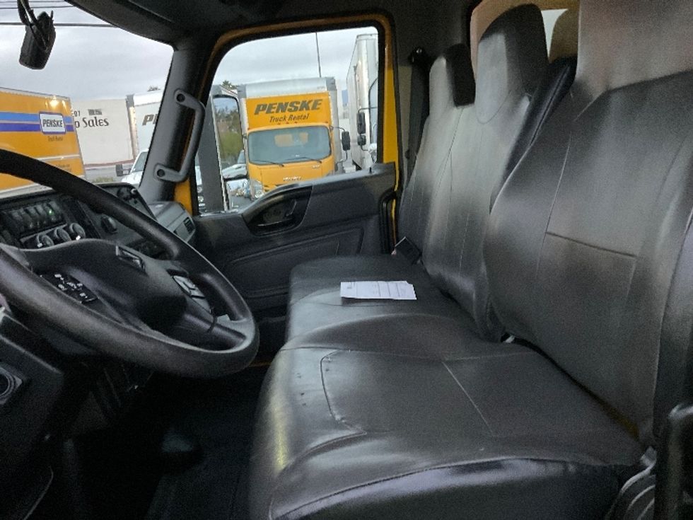 Medium Duty Box Truck-Light and Medium Duty Trucks-International-2022-MV607-Las Vegas-NV-233,892\n\t\tmiles-$ 47,000 - Image 19