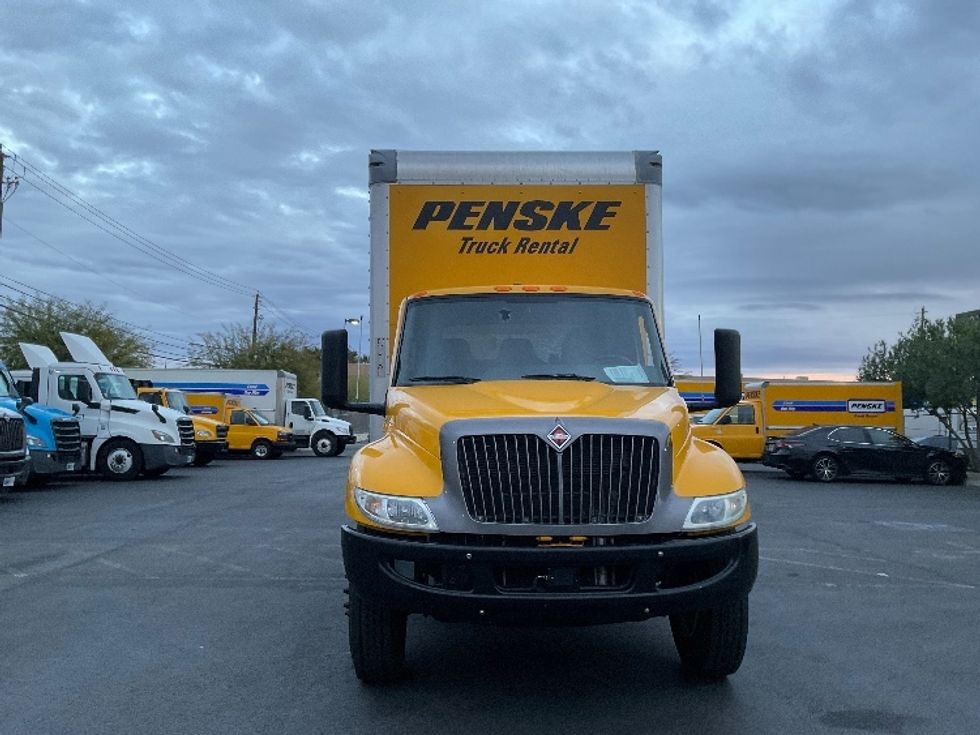 Medium Duty Box Truck-Light and Medium Duty Trucks-International-2022-MV607-Las Vegas-NV-233,892\n\t\tmiles-$ 47,000 - Image 2