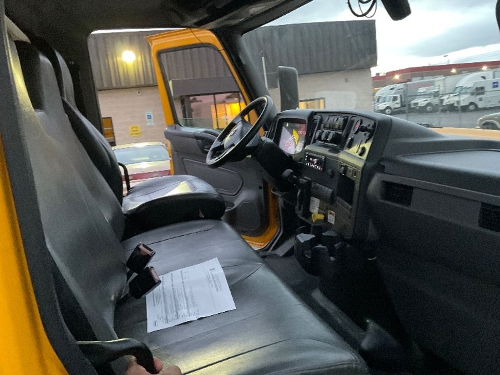 Medium Duty Box Truck-Light and Medium Duty Trucks-International-2022-MV607-Las Vegas-NV-233,892\n\t\tmiles-$ 47,000 - Image 22