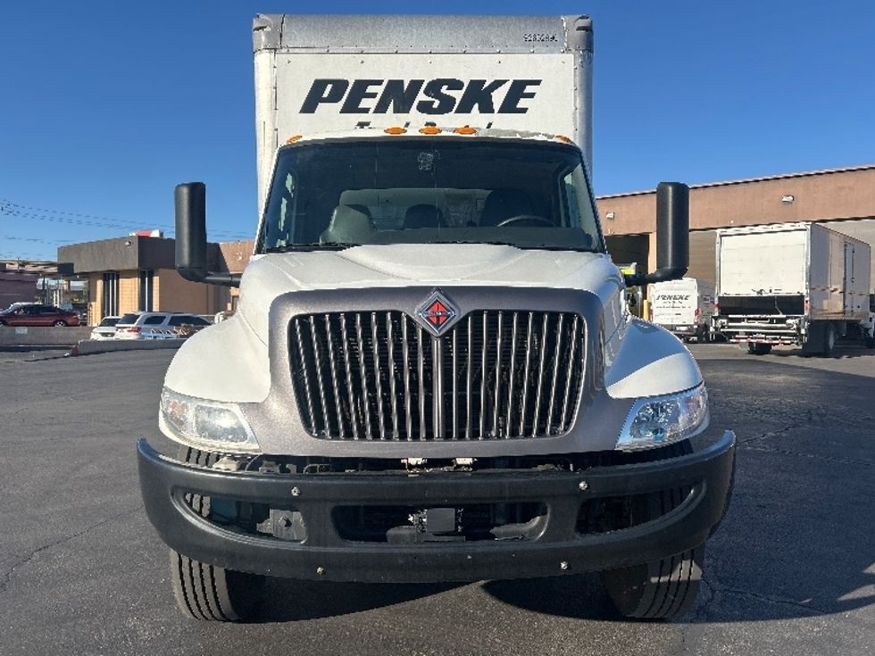 Medium Duty Box Truck-Light and Medium Duty Trucks-International-2022-MV607-Las Vegas-NV-240,436\n\t\tmiles-$ 43,000 - Image 2