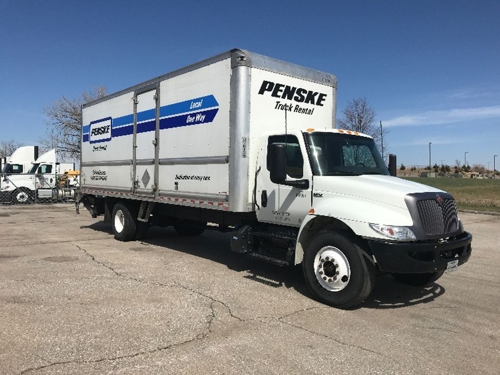 Medium Duty Box Truck-Light and Medium Duty Trucks-International-2022-MV607-Lincoln-NE-134,322\n\t\tmiles-$ 69,000 - Image 1
