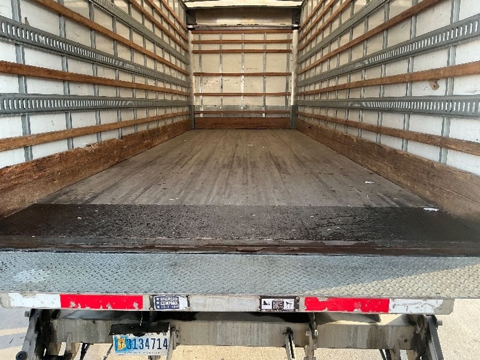 Medium Duty Box Truck-Light and Medium Duty Trucks-International-2022-MV607-Lincoln-NE-216,260\n\t\tmiles-$ 59,500 - Image 10