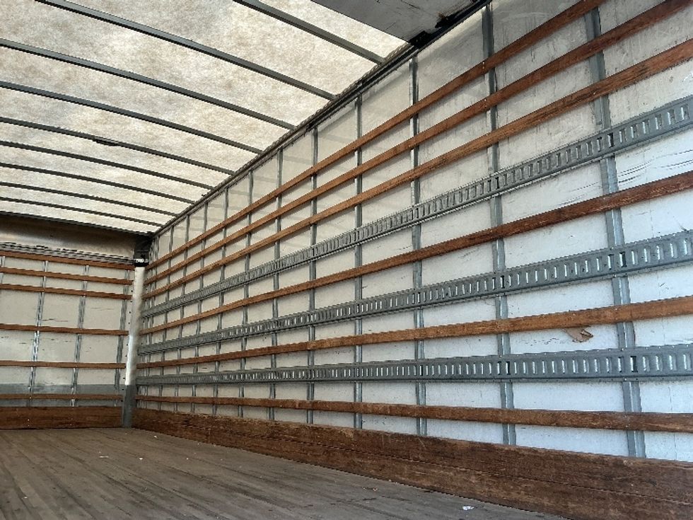 Medium Duty Box Truck-Light and Medium Duty Trucks-International-2022-MV607-Lincoln-NE-216,260\n\t\tmiles-$ 59,500 - Image 12