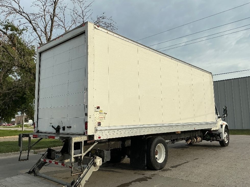Medium Duty Box Truck-Light and Medium Duty Trucks-International-2022-MV607-Lincoln-NE-216,260\n\t\tmiles-$ 59,500 - Image 13