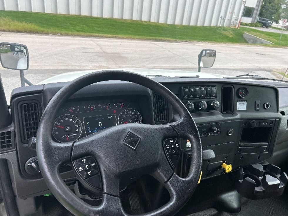 Medium Duty Box Truck-Light and Medium Duty Trucks-International-2022-MV607-Lincoln-NE-216,260\n\t\tmiles-$ 59,500 - Image 18