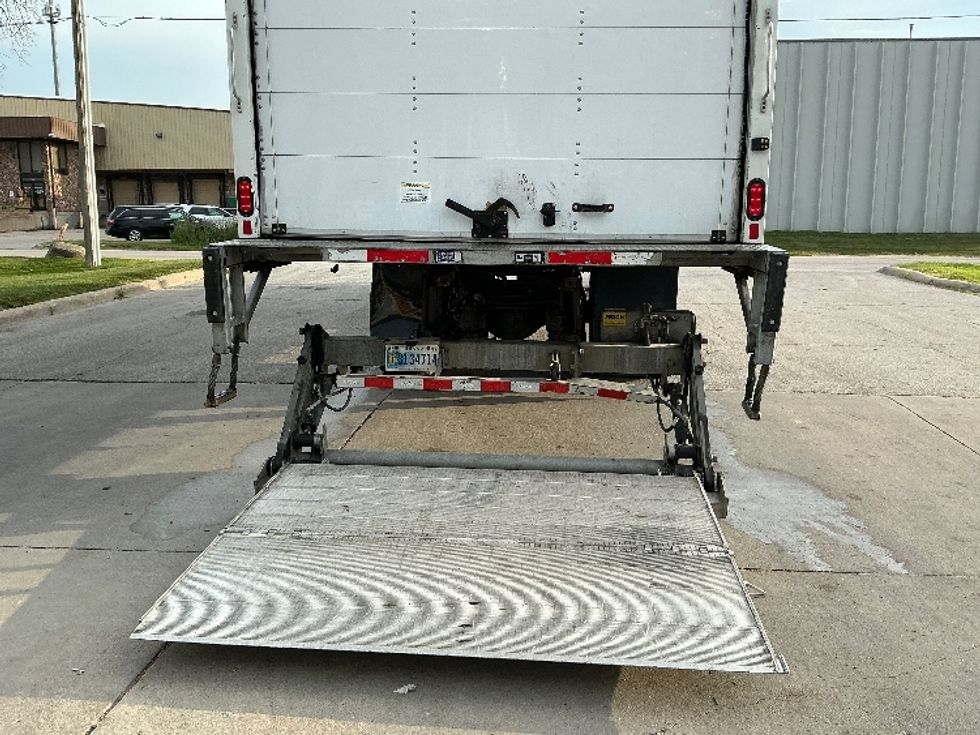 Medium Duty Box Truck-Light and Medium Duty Trucks-International-2022-MV607-Lincoln-NE-216,260\n\t\tmiles-$ 59,500 - Image 9