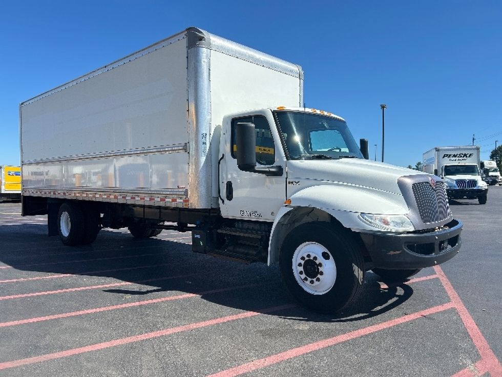 Medium Duty Box Truck-Light and Medium Duty Trucks-International-2022-MV607-Little Rock-AR-244,055\n\t\tmiles-$ 42,250 - Image 1