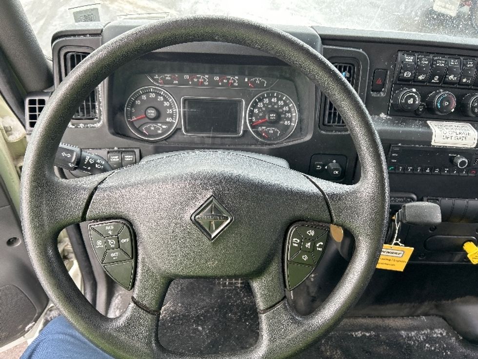 Medium Duty Box Truck-Light and Medium Duty Trucks-International-2022-MV607-Liverpool-NY-148,555\n\t\tmiles-$ 56,250 - Image 13