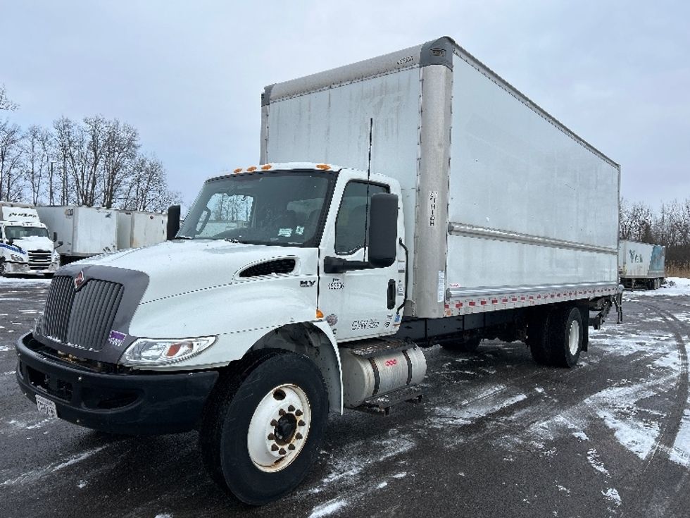 Medium Duty Box Truck-Light and Medium Duty Trucks-International-2022-MV607-Liverpool-NY-148,555\n\t\tmiles-$ 56,250 - Image 3