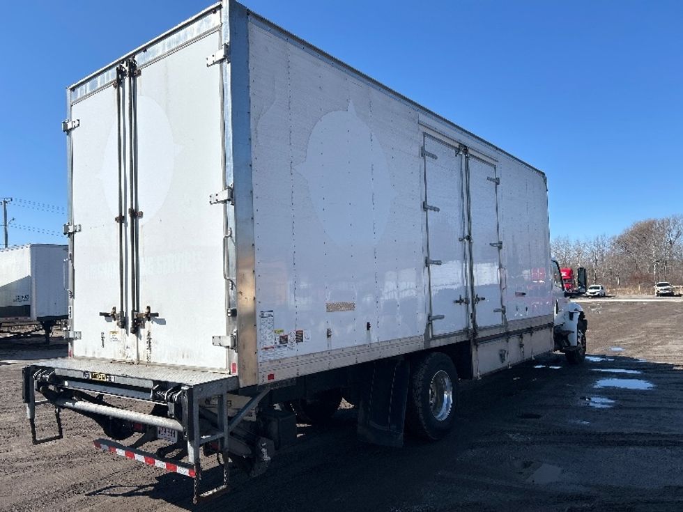 Medium Duty Box Truck-Light and Medium Duty Trucks-International-2022-MV607-Londonderry-NH-121,712\n\t\tmiles-$ 72,000 - Image 13