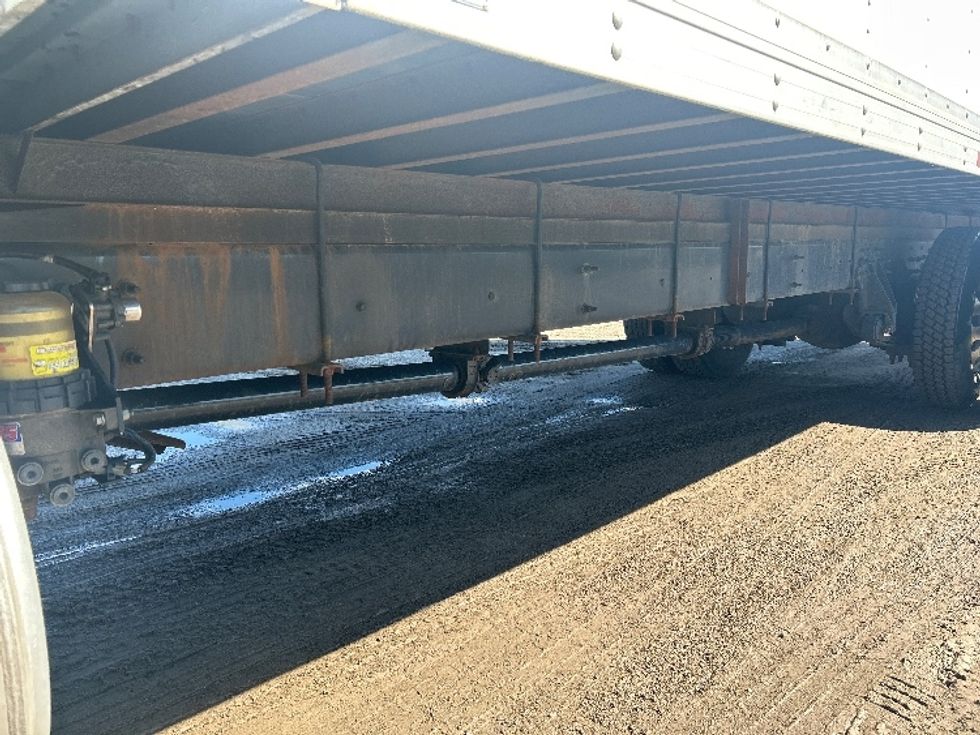 Medium Duty Box Truck-Light and Medium Duty Trucks-International-2022-MV607-Londonderry-NH-121,712\n\t\tmiles-$ 72,000 - Image 5