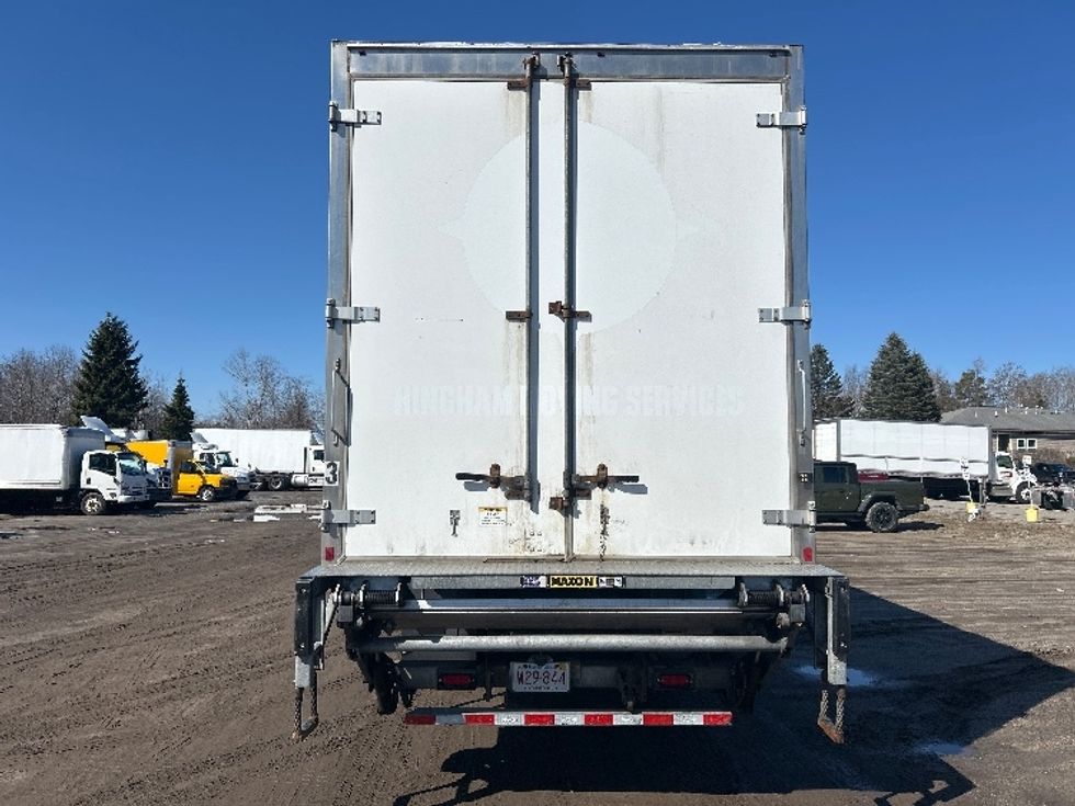 Medium Duty Box Truck-Light and Medium Duty Trucks-International-2022-MV607-Londonderry-NH-121,712\n\t\tmiles-$ 72,000 - Image 7
