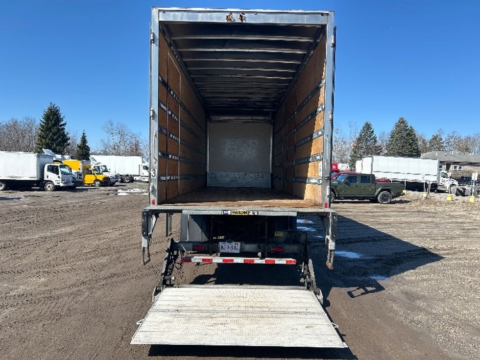 Medium Duty Box Truck-Light and Medium Duty Trucks-International-2022-MV607-Londonderry-NH-121,712\n\t\tmiles-$ 72,000 - Image 9
