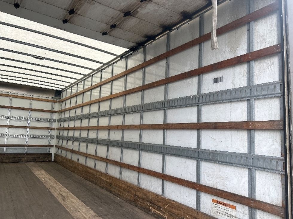 Medium Duty Box Truck-Light and Medium Duty Trucks-International-2022-MV607-Londonderry-NH-202,279\n\t\tmiles-$ 46,500 - Image 12