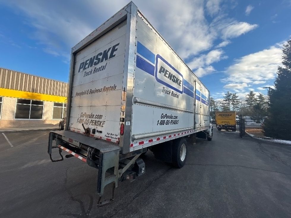 Medium Duty Box Truck-Light and Medium Duty Trucks-International-2022-MV607-Londonderry-NH-272,722\n\t\tmiles-$ 36,250 - Image 13