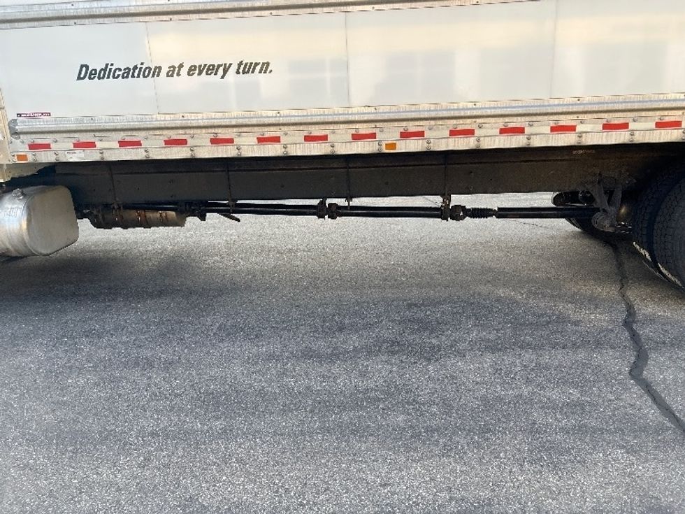 Medium Duty Box Truck-Light and Medium Duty Trucks-International-2022-MV607-Londonderry-NH-272,722\n\t\tmiles-$ 36,250 - Image 5