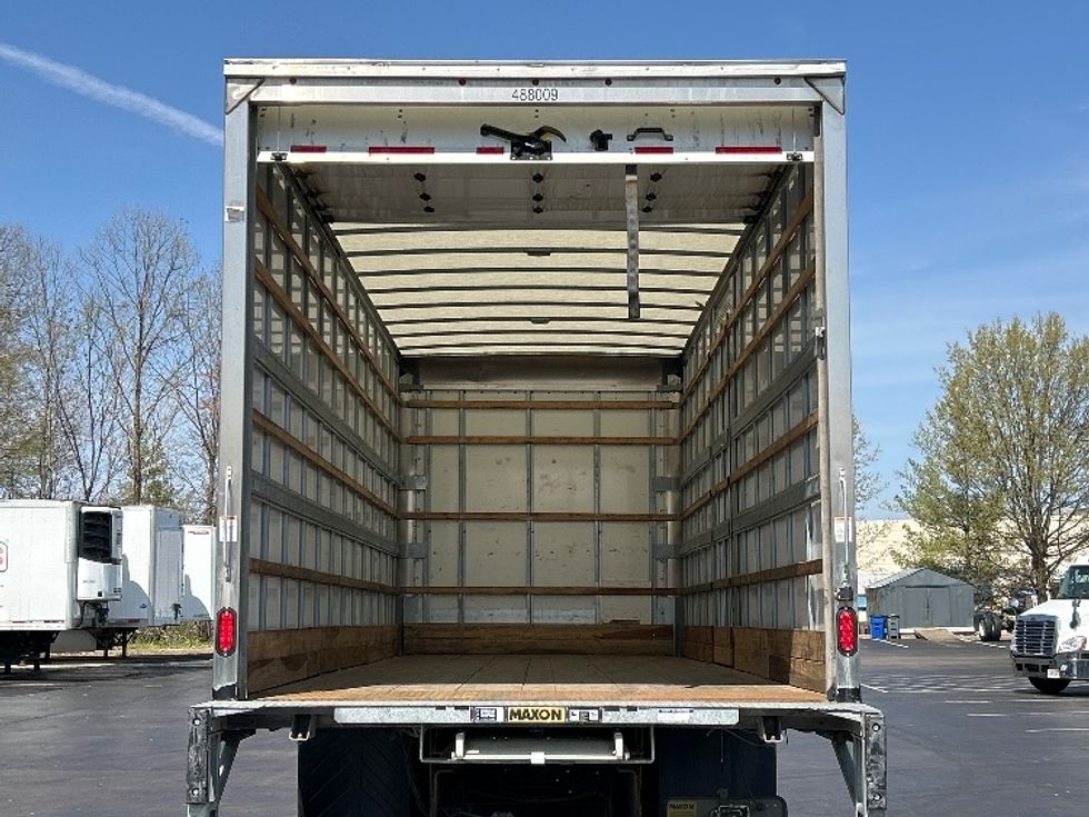 Medium Duty Box Truck-Light and Medium Duty Trucks-International-2022-MV607-Louisville-KY-108,248\n\t\tmiles-$ 73,750 - Image 8