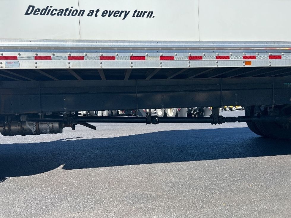 Medium Duty Box Truck-Light and Medium Duty Trucks-International-2022-MV607-Louisville-KY-269,737\n\t\tmiles-$ 40,750 - Image 5