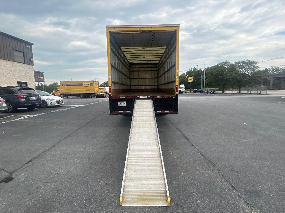 Medium Duty Box Truck-Light and Medium Duty Trucks-International-2022-MV607-Louisville-KY-283,200\n\t\tmiles-$ 45,250 - Image 9