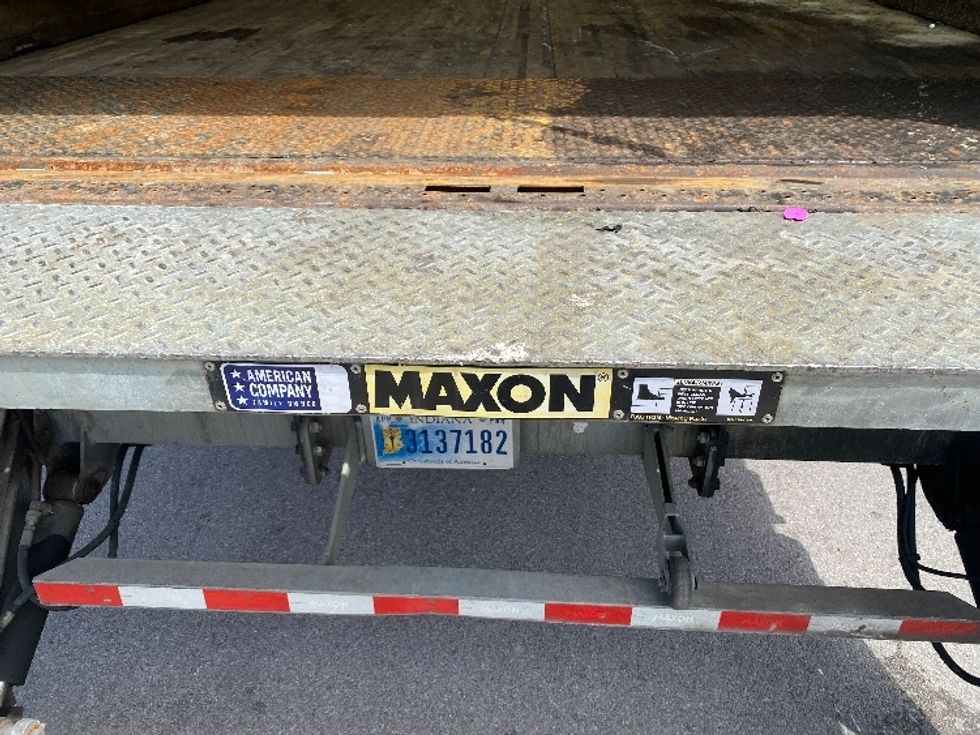 Medium Duty Box Truck-Light and Medium Duty Trucks-International-2022-MV607-Louisville-KY-91,809\n\t\tmiles-$ 76,750 - Image 10