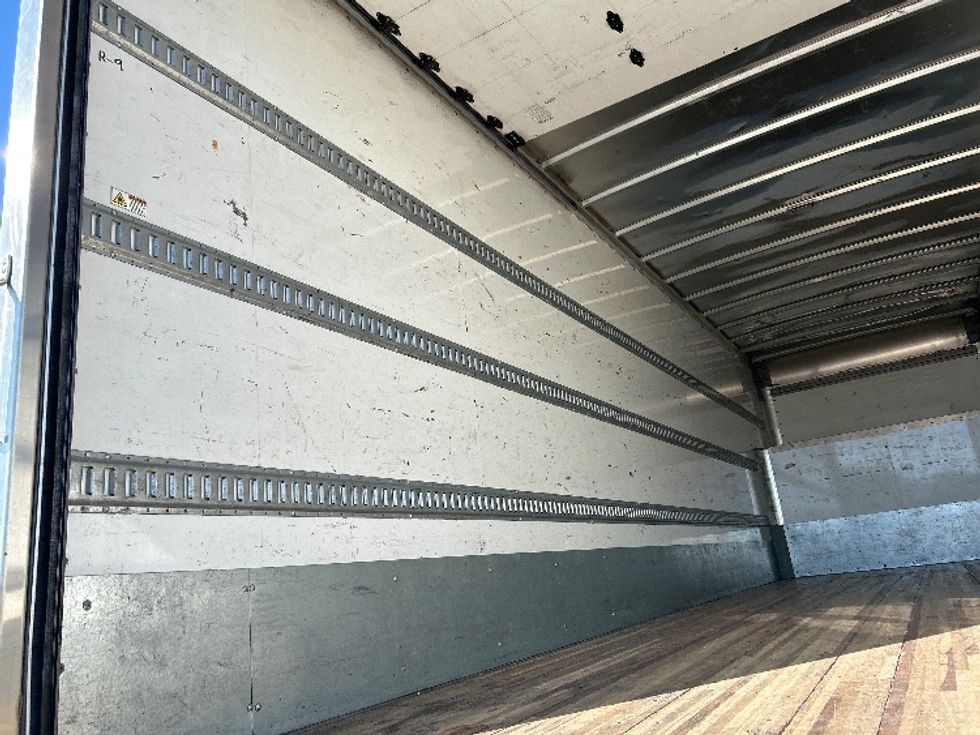 Medium Duty Box Truck-Light and Medium Duty Trucks-International-2022-MV607-Loveland-CO-121,566\n\t\tmiles-$ 91,000 - Image 11