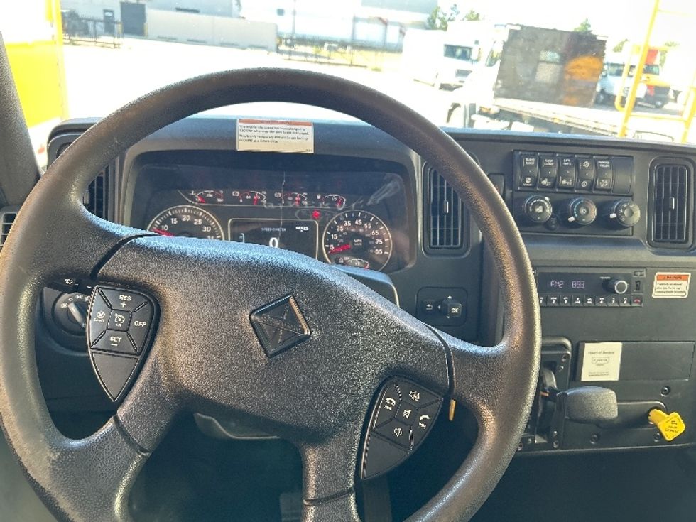Medium Duty Box Truck-Light and Medium Duty Trucks-International-2022-MV607-Loveland-CO-121,566\n\t\tmiles-$ 91,000 - Image 18